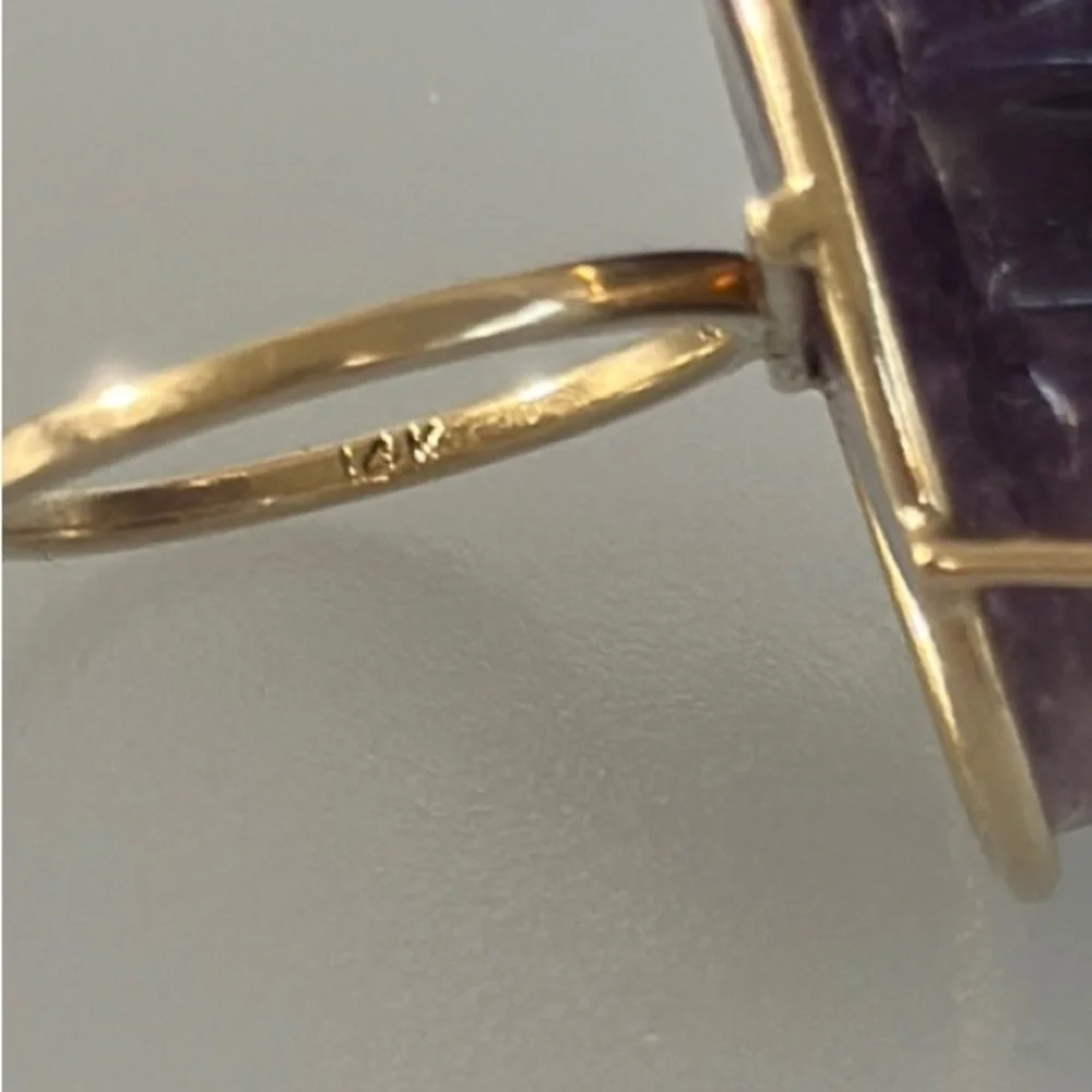 14k real solid gold cabochon amethyst ring